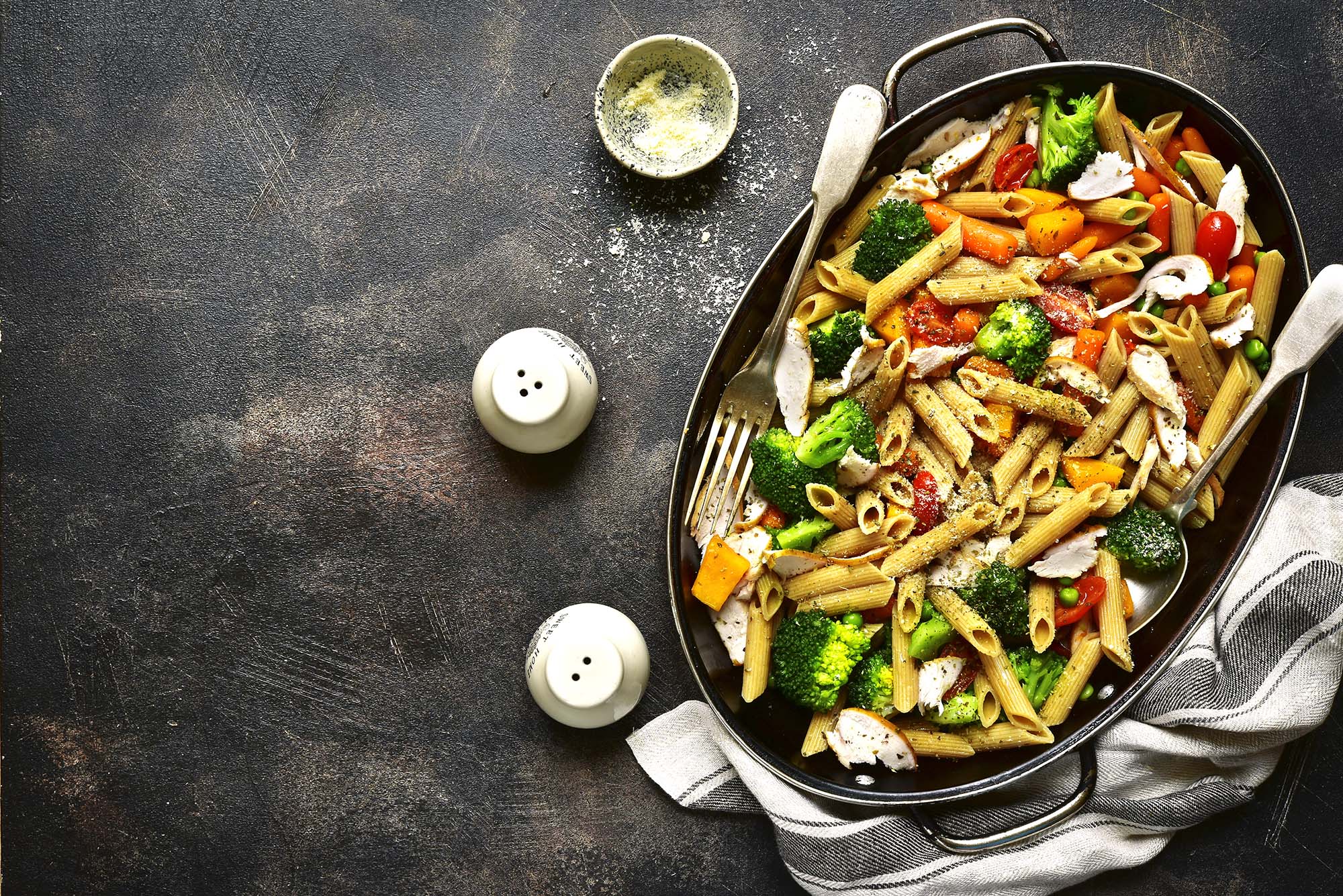 Pasta Vegetal de Albahaca, con ajo y vinagreta balsámica